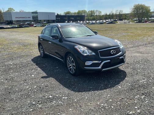 Black Obsidian 2017 INFINITI QX50 Base