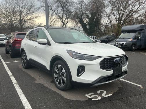 2023 Ford Escape Platinum