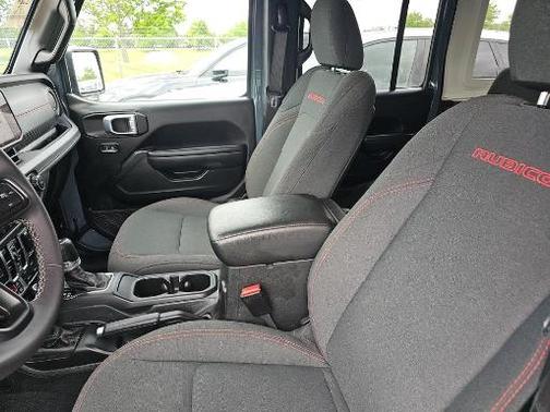 Anvil Clearcoat 2025 Jeep Wrangler Rubicon