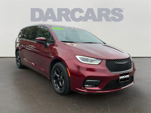 2023 Chrysler Pacifica Hybrid Touring L