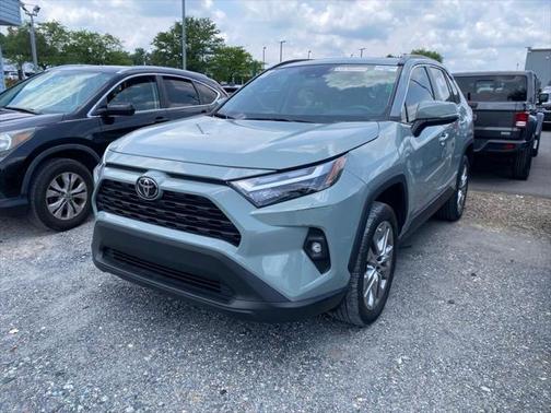 2023 Toyota RAV4 XLE Premium
