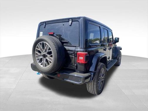2022 Jeep Wrangler Unlimited 4xe Sahara High Altitude
