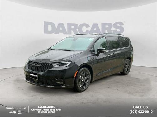 2025 Chrysler Pacifica Hybrid Premium S Appearance Pkg
