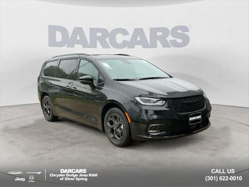 2025 Chrysler Pacifica Hybrid Premium S Appearance Pkg