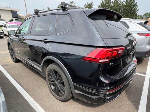 2022 Volkswagen Tiguan 2.0T SE R-Line Black 4MOTION