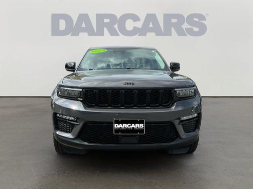 Baltic Gray Metallic Clearcoat 2023 Jeep Grand Cherokee Limited