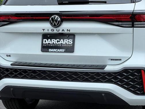 2025 Volkswagen Tiguan 2.0T SE R-Line Black 4MOTION