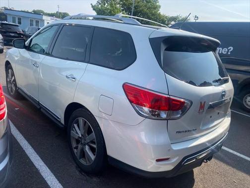 2016 Nissan Pathfinder Platinum