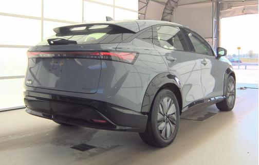 Boulder Gray Pearl 2024 Nissan ARIYA EVOLVE+