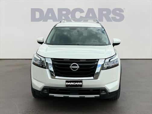 2024 Nissan Pathfinder SL 4WD