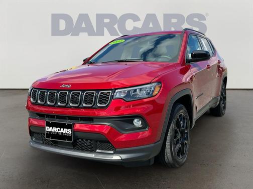 Red Hot Pearlcoat 2025 Jeep Compass Latitude