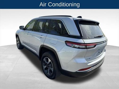 2024 Jeep Grand Cherokee 4xe Base