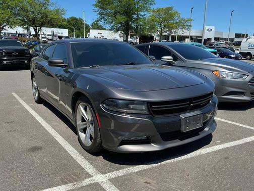 Granite Pearlcoat 2018 Dodge Charger R/T
