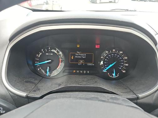 Ingot Silver 2016 Ford Edge SEL