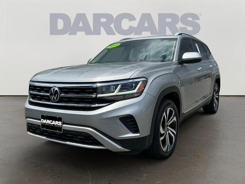 Silver Metallic 2022 Volkswagen Atlas 2.0T SEL
