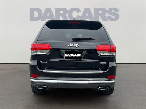 Diamond Black Crystal Pearlcoat 2019 Jeep Grand Cherokee Summit