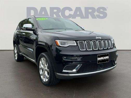 Diamond Black Crystal Pearlcoat 2019 Jeep Grand Cherokee Summit