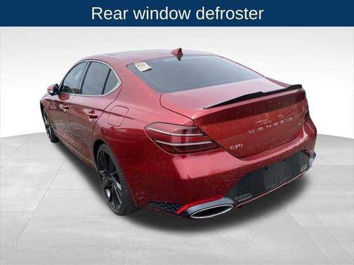 2022 Genesis G70 3.3T RWD