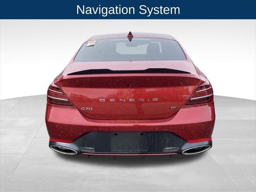 2022 Genesis G70 3.3T RWD