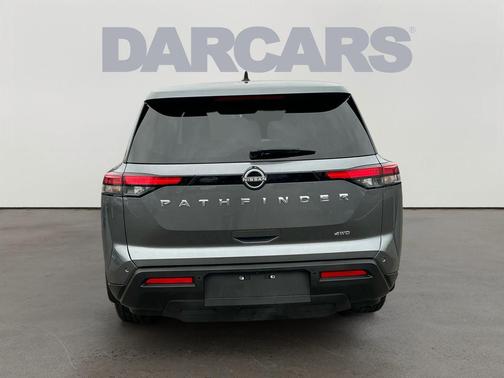 2024 Nissan Pathfinder S 4WD