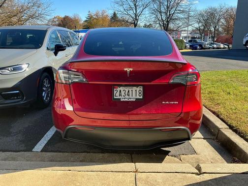 2024 Tesla Model Y Performance Dual Motor All-Wheel Drive