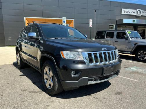 Brilliant Black Crystal Pearlcoat 2012 Jeep Grand Cherokee Limited