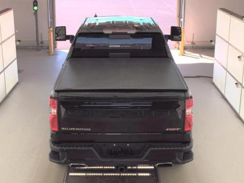 Black 2020 Chevrolet Silverado 1500 RST