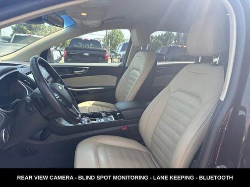 Burgundy Velvet Metallic Tinted Clearcoat 2020 Ford Edge SEL