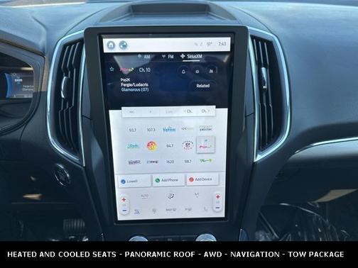 2022 Ford Edge Titanium