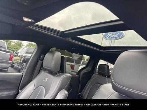 2021 Chrysler Pacifica Touring L