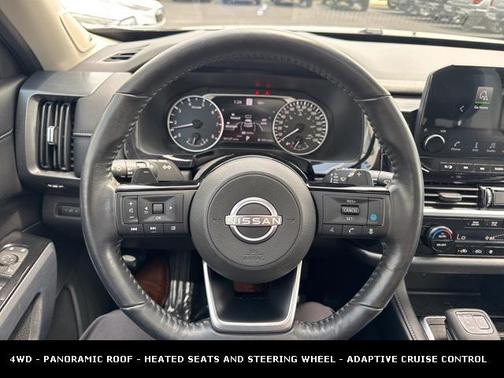 2022 Nissan Pathfinder SL 4WD
