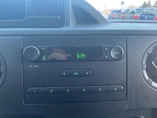 2012 Ford E350 Super Duty XL