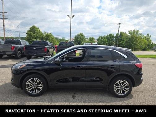 2022 Ford Escape SEL