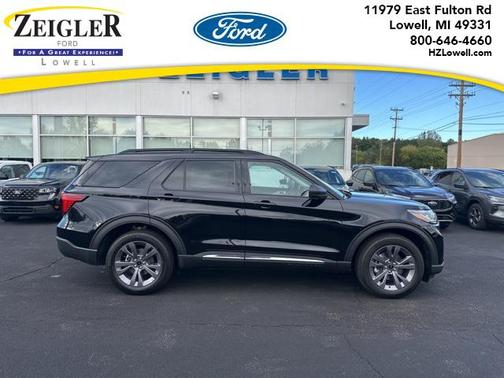 2025 Ford Explorer Active