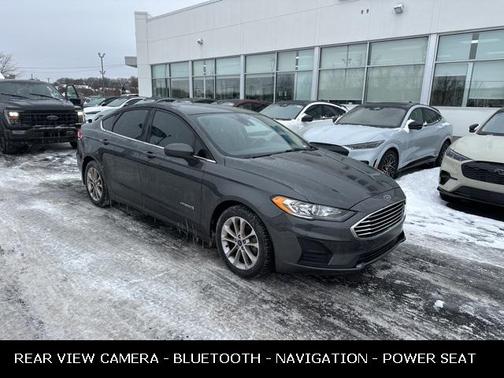2019 Ford Fusion Hybrid SE
