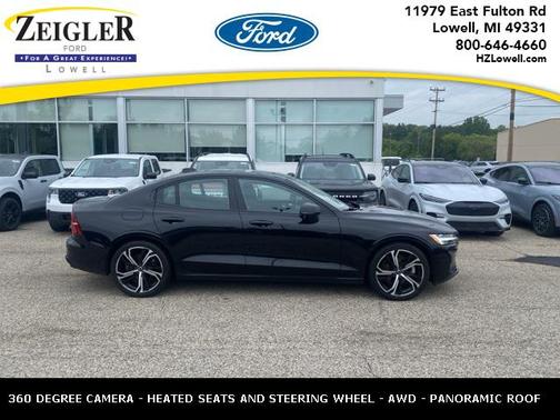 2024 Volvo S60 B5 Plus Dark Theme