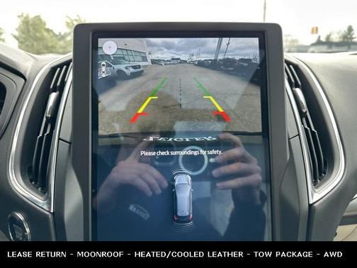 2022 Ford Edge Titanium