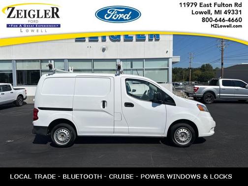 2021 Nissan NV200 S