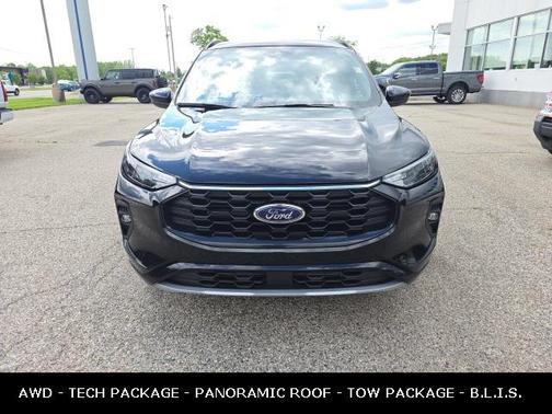 2023 Ford Escape ST-Line Select