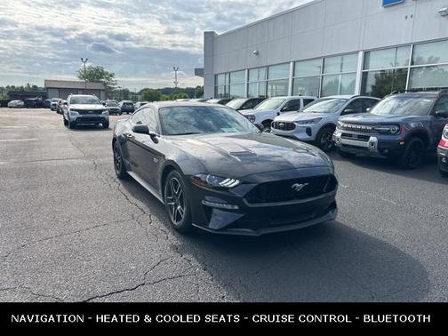 2023 Ford Mustang GT Premium