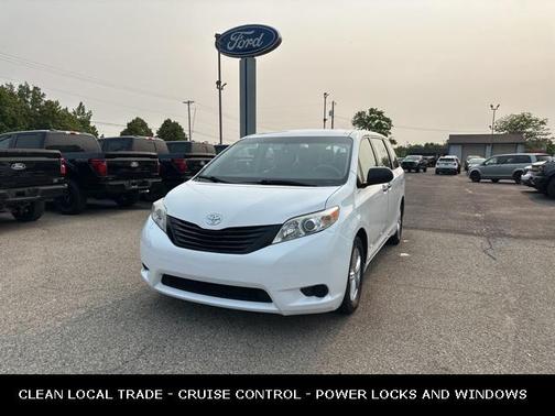 2013 Toyota Sienna SE