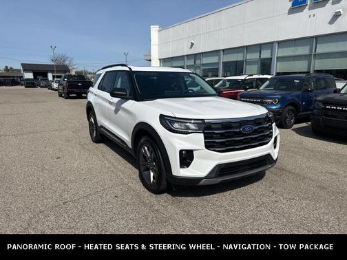 2025 Ford Explorer Active