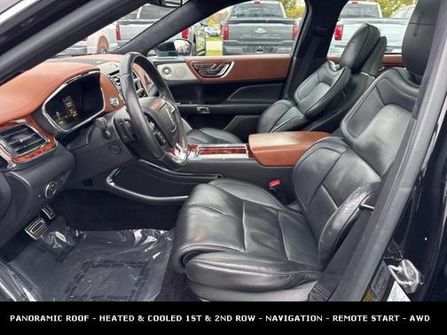 2017 Lincoln Continental Black Label