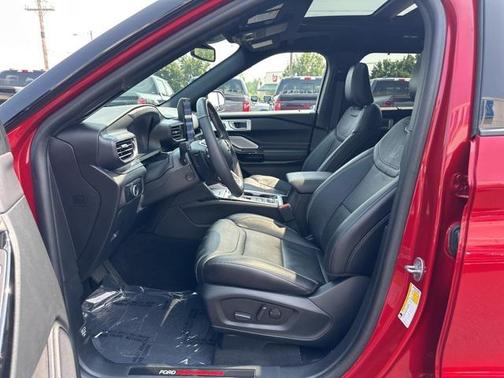 2024 Ford Explorer ST