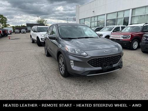 2022 Ford Escape SEL
