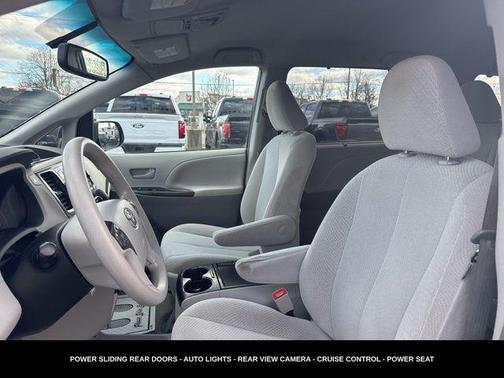 2011 Toyota Sienna Base