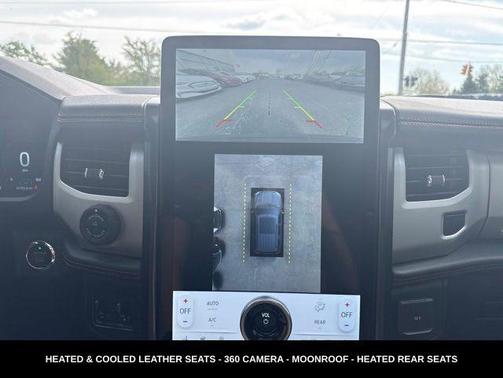 Star White Metallic Tri-Coat 2022 Ford Expedition Timberline