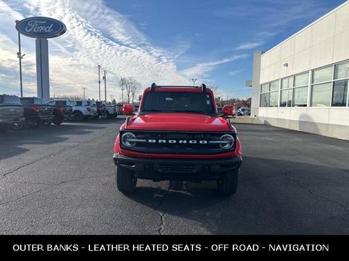 2024 Ford Bronco Outer Banks