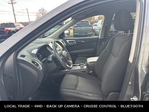 2020 Nissan Pathfinder SV 4WD