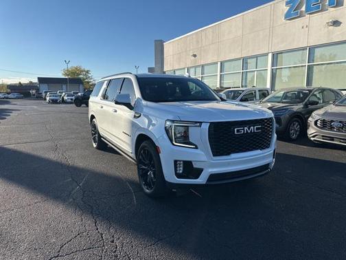 2023 GMC Yukon XL Denali Ultimate